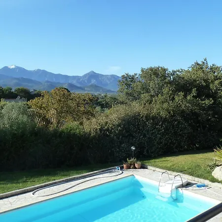 Villa-sebode Mit Pool, Strandnaehe & Klimaanlage Villa