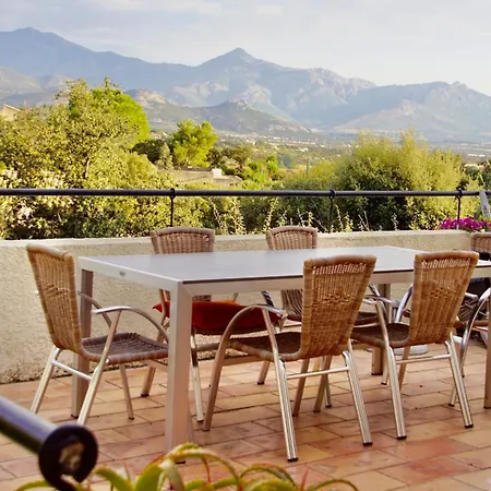 Villa Villa-sebode Mit Pool, Strandnaehe & Klimaanlage *